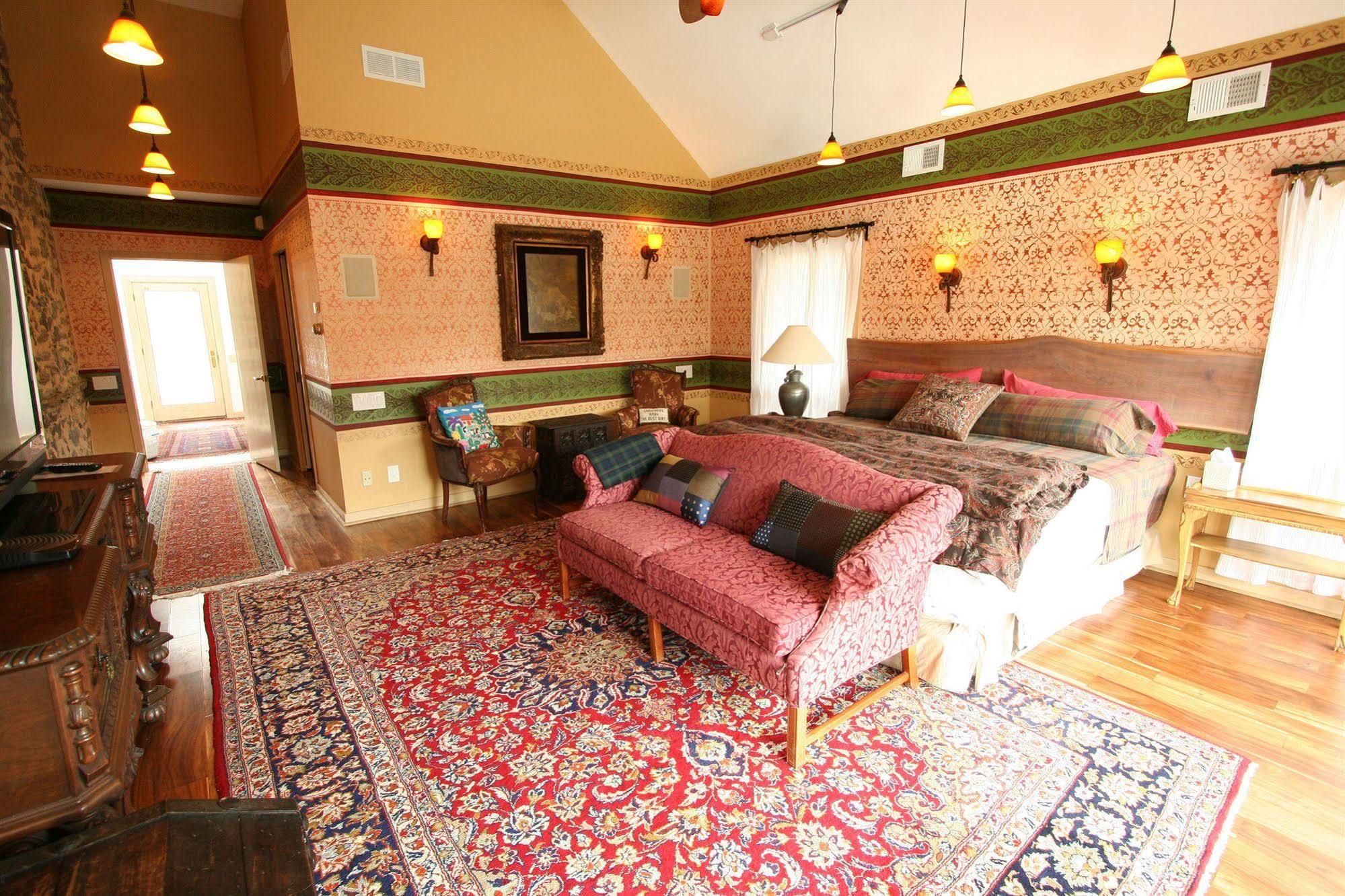 ميديا Alpenhof Bed & Breakfast المظهر الخارجي الصورة